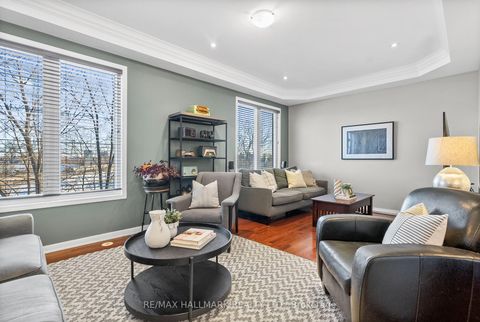 Photo 13 at 9 Pethick Street, Birchmount, Toronto