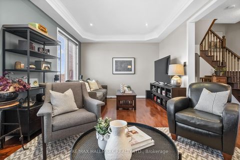 Photo 14 at 9 Pethick Street, Birchmount, Toronto