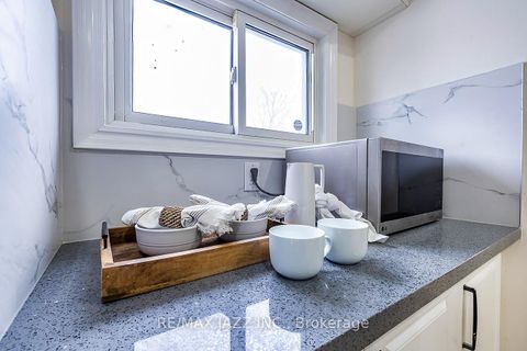 Photo 12 at 195 Drew Street, Central, Oshawa