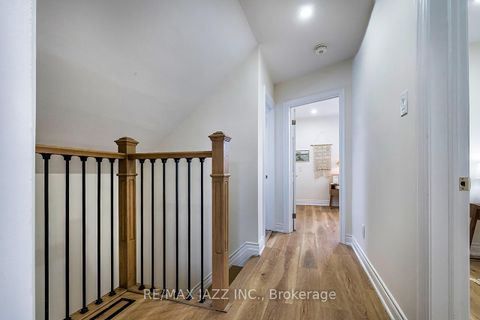 Photo 18 at 195 Drew Street, Central, Oshawa