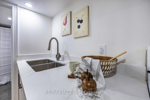 Photo 30 at 195 Drew Street, Central, Oshawa