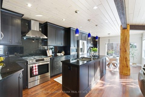 Photo 11 at 9 Royal Pines Court, Bowmanville, Clarington