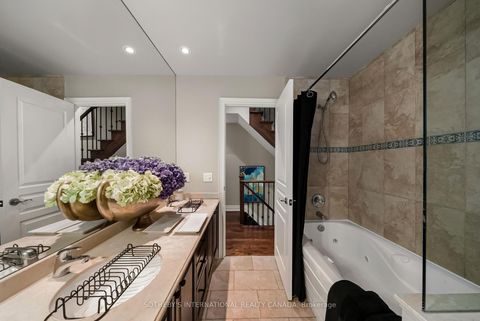 Photo 20 at 74 Aberdeen Avenue, South St. James Town, Toronto