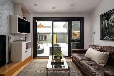 Photo 7 at 128 Argyle Street, Bellwoods, Toronto