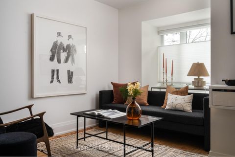 Photo 13 at 128 Argyle Street, Bellwoods, Toronto