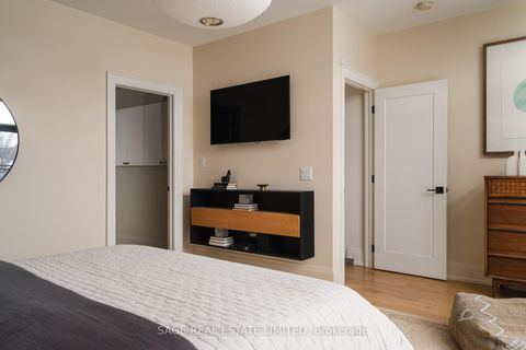 Photo 32 at 128 Argyle Street, Bellwoods, Toronto