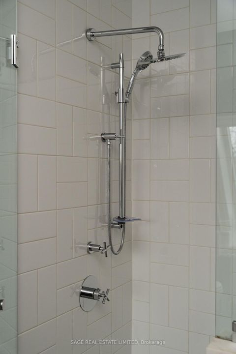 Photo 36 at 128 Argyle Street, Bellwoods, Toronto