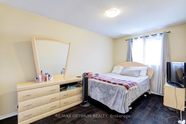 Photo 29 at 26 Tumbleweed Trail, Fletcher's Creek South, Brampton