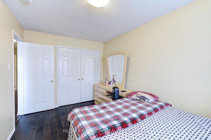 Photo 30 at 26 Tumbleweed Trail, Fletcher's Creek South, Brampton