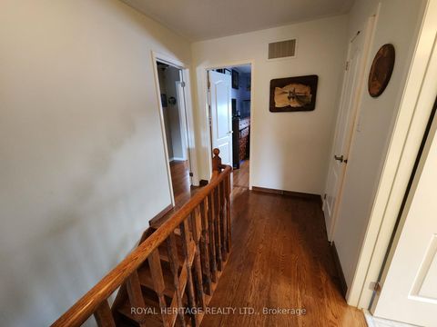 Photo 14 at 127 Knapton Drive, Woodland Hill, Newmarket