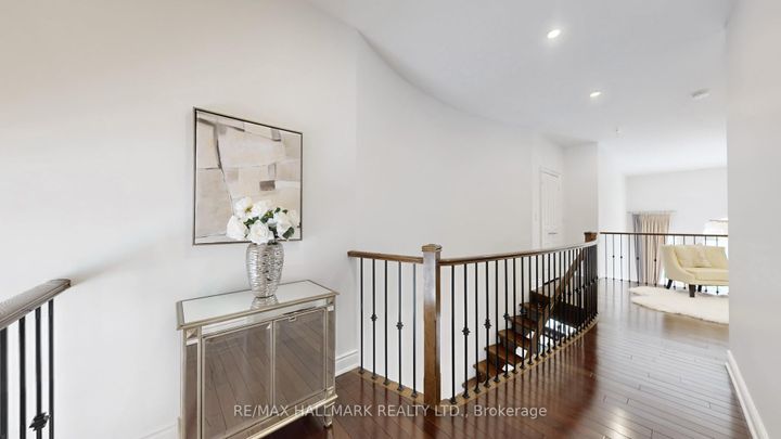 Photo 35 at 11 Pagean Drive, Oak Ridges Lake Wilcox, Richmond Hill