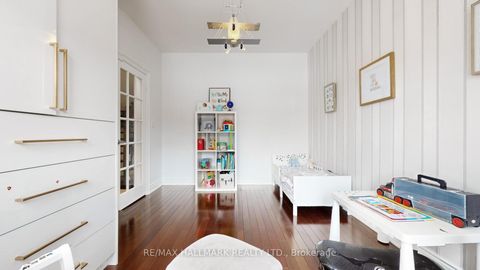 Photo 32 at 11 Pagean Drive, Oak Ridges Lake Wilcox, Richmond Hill