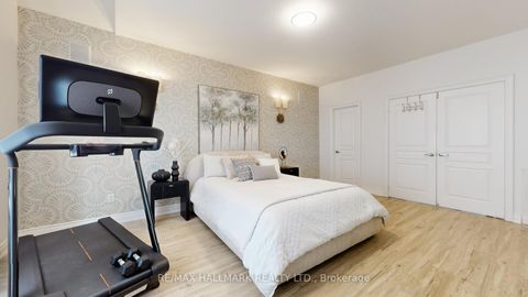 Photo 41 at 11 Pagean Drive, Oak Ridges Lake Wilcox, Richmond Hill