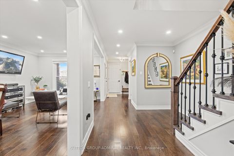 Photo 3 at 85 Pauline Court, Glen Shields, Vaughan