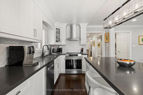 Photo 13 at 85 Pauline Court, Glen Shields, Vaughan