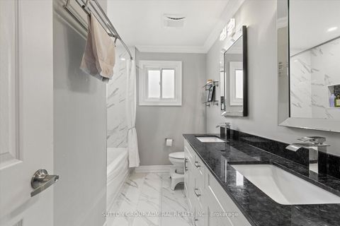 Photo 19 at 85 Pauline Court, Glen Shields, Vaughan