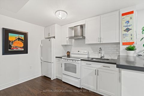 Photo 26 at 85 Pauline Court, Glen Shields, Vaughan