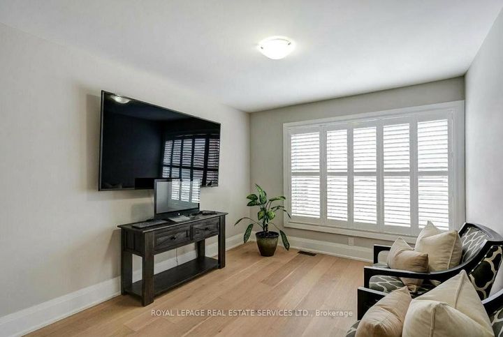 Photo 23 at 7 Cyclone Trail, Northwest Brampton, Brampton