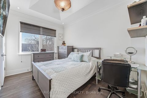 Photo 30 at 386 Kennedy Road, Birchmount, Toronto
