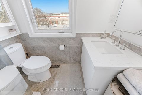 Photo 36 at 386 Kennedy Road, Birchmount, Toronto