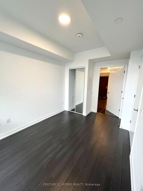 Photo 9 at 1501 - 39 Roehampton Avenue, Mount Pleasant West, Toronto