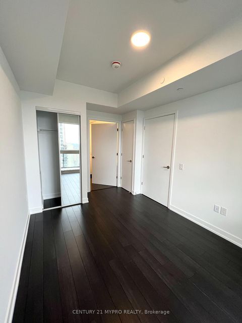 Photo 10 at 1501 - 39 Roehampton Avenue, Mount Pleasant West, Toronto