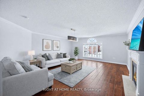 Photo 3 at 1342 Corm Street, Alcona, Innisfil