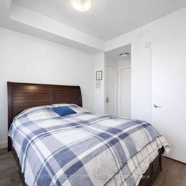 Photo 19 at 214 - 210 Sabina Drive, GO Glenorchy, Oakville