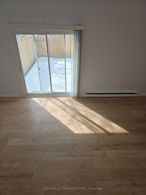 Photo 16 at 1 - 141 Galloway Road, West Hill, Toronto