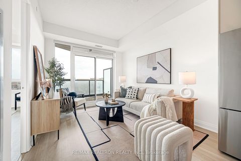 Photo 1 at 1207 - 398 Hwy 7, Doncrest, Richmond Hill