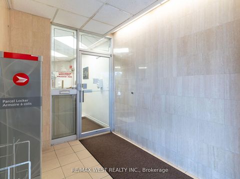 Photo 3 at 605 - 380 Dixon Road, The Westway, Toronto