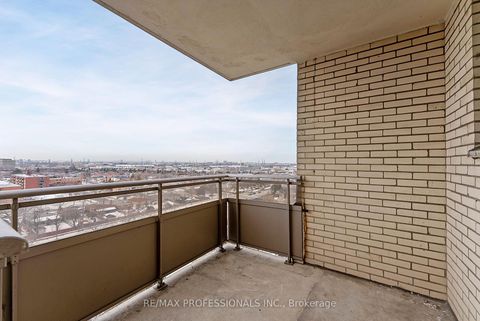 Photo 31 at 1405 - 390 Dixon Road, The Westway, Toronto