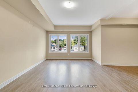 Photo 11 at 293 Olive Avenue, Central, Oshawa