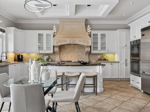 Photo 13 at 232 Luca Avenue, Patterson, Vaughan