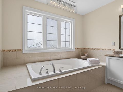 Photo 32 at 232 Luca Avenue, Patterson, Vaughan