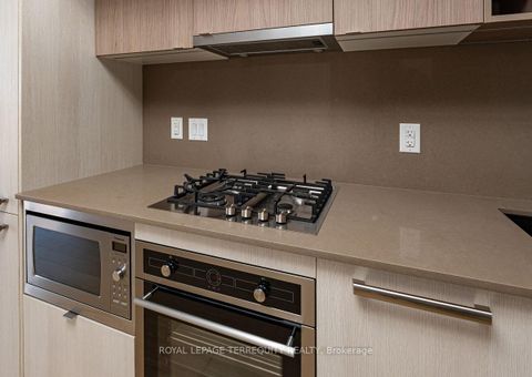 Photo 5 at 501 - 138 St Helens Avenue, Dufferin Grove, Toronto