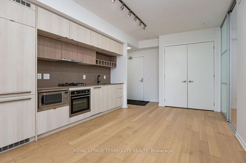 Photo 6 at 501 - 138 St Helens Avenue, Dufferin Grove, Toronto