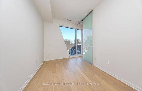 Photo 14 at 501 - 138 St Helens Avenue, Dufferin Grove, Toronto