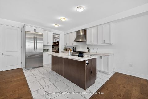 Photo 7 at 27 Franklin Trail, Rural Barrie Southwest, Barrie