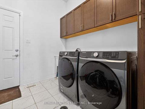 Photo 12 at 27 Franklin Trail, Rural Barrie Southwest, Barrie