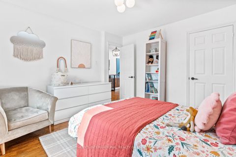 Photo 33 at 15A Schell Avenue, Belgravia, Toronto