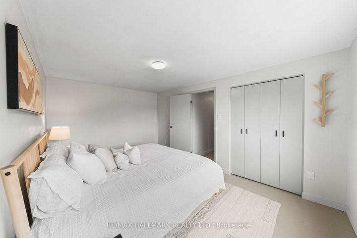 Photo 18 at 619 Timber Lane, Appleby, Burlington