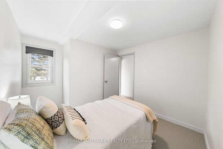 Photo 20 at 619 Timber Lane, Appleby, Burlington