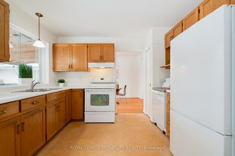 Photo 8 at 28 Grove Park Crescent, Don Valley Village, Toronto