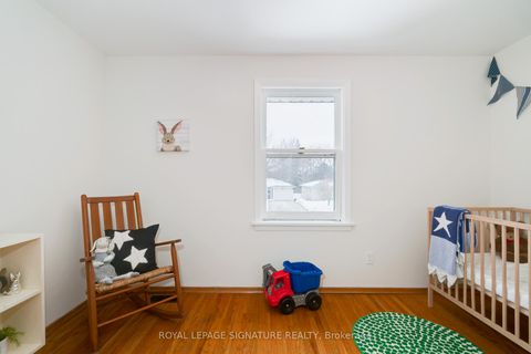 Photo 18 at 28 Grove Park Crescent, Don Valley Village, Toronto