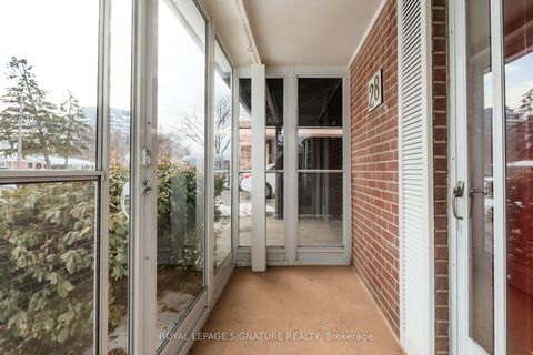 Photo 33 at 28 Grove Park Crescent, Don Valley Village, Toronto