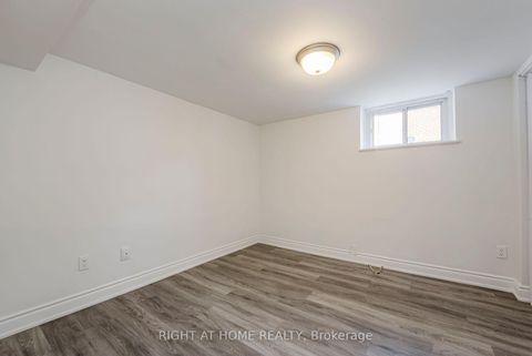 Photo 27 at 32 Florens Avenue, Birchmount, Toronto