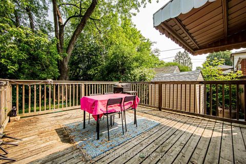 Photo 35 at 32 Florens Avenue, Birchmount, Toronto