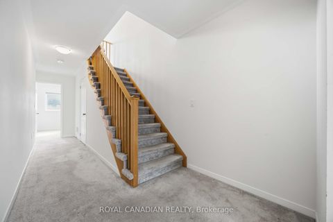 Photo 6 at 885 Kicking Horse Path, McLaughlin, Oshawa