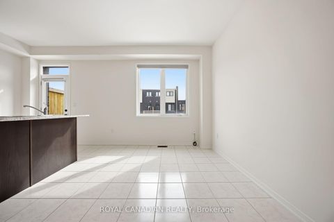 Photo 17 at 885 Kicking Horse Path, McLaughlin, Oshawa